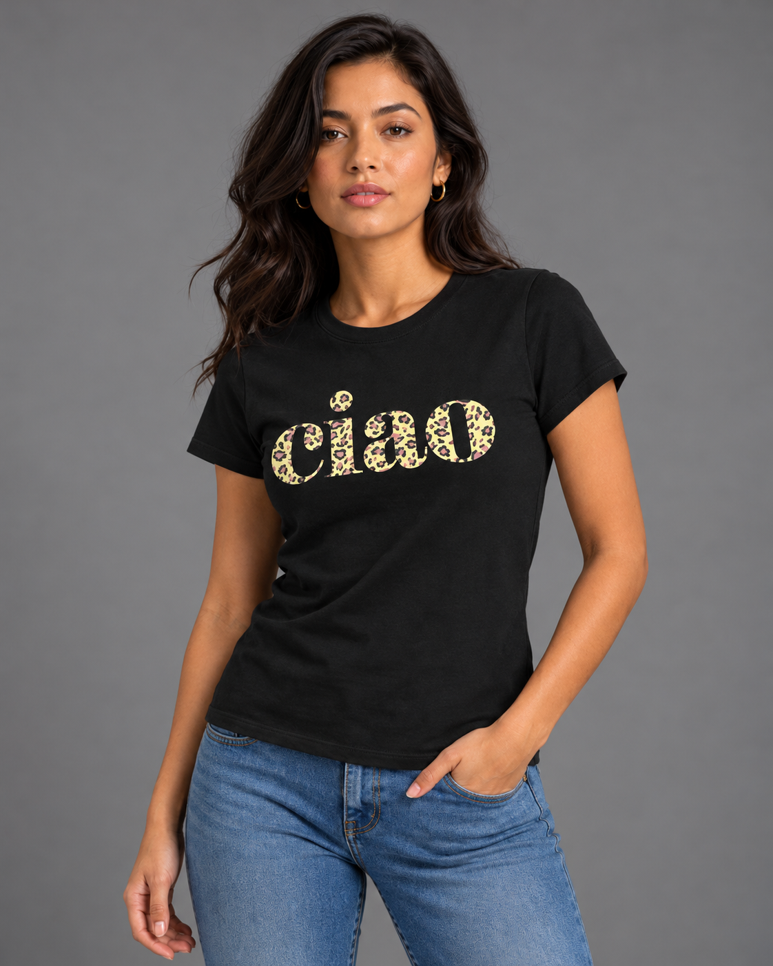 Blusa Guess negra con diseño para mujer — modelo 3