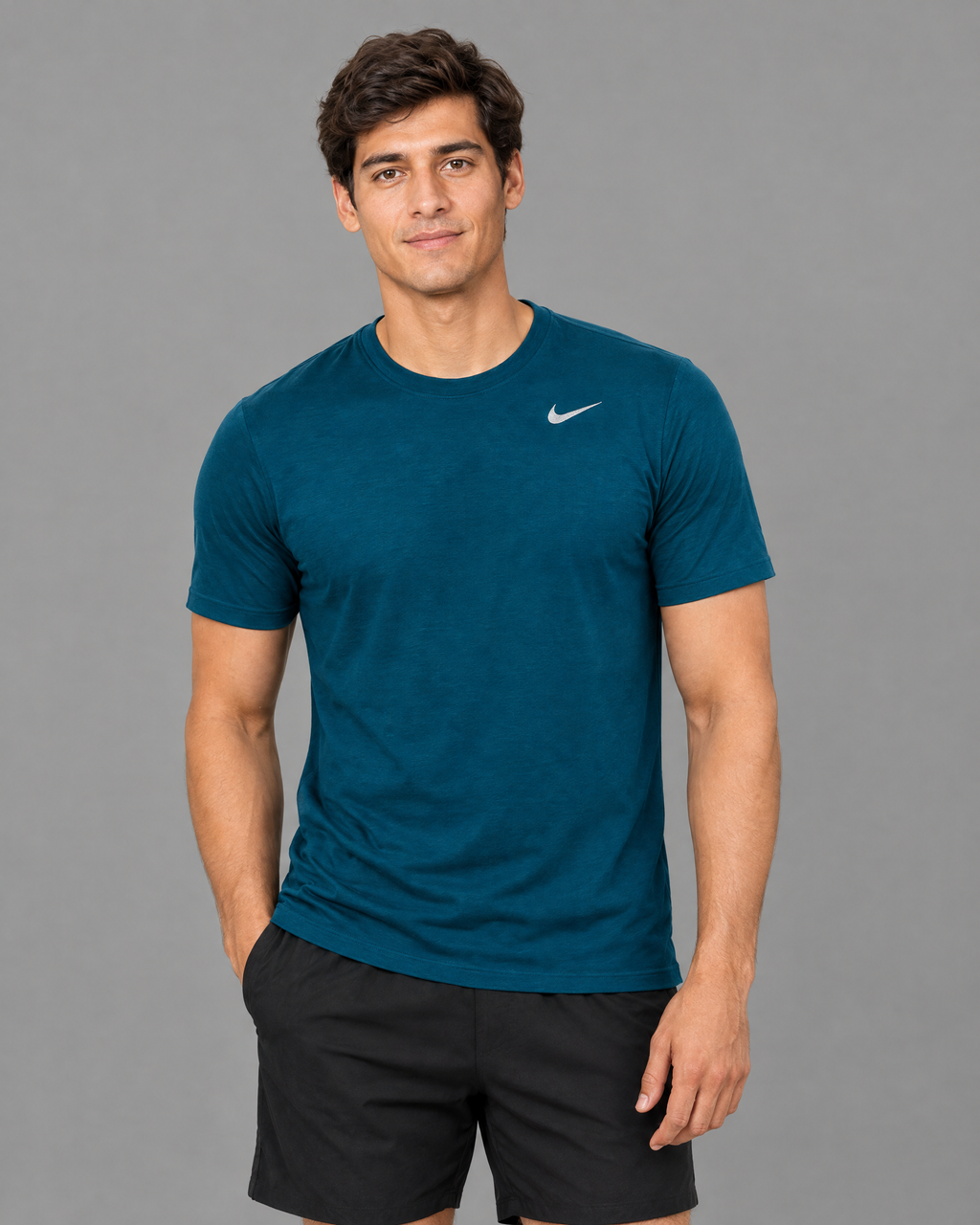 Playera deportiva Nike aqua para hombre