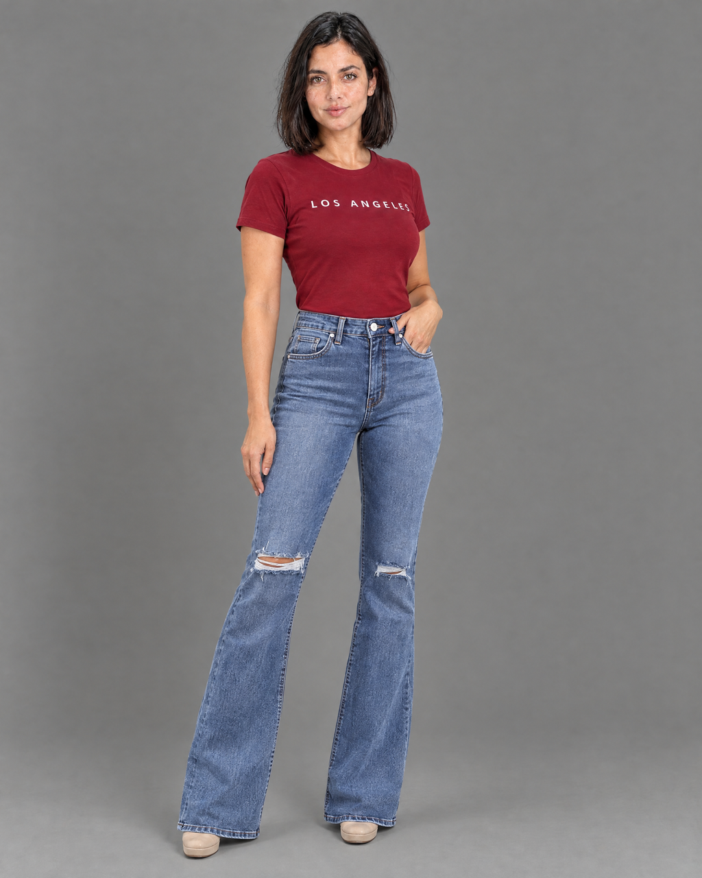 Jeans Kalua acampanados celeste para mujer