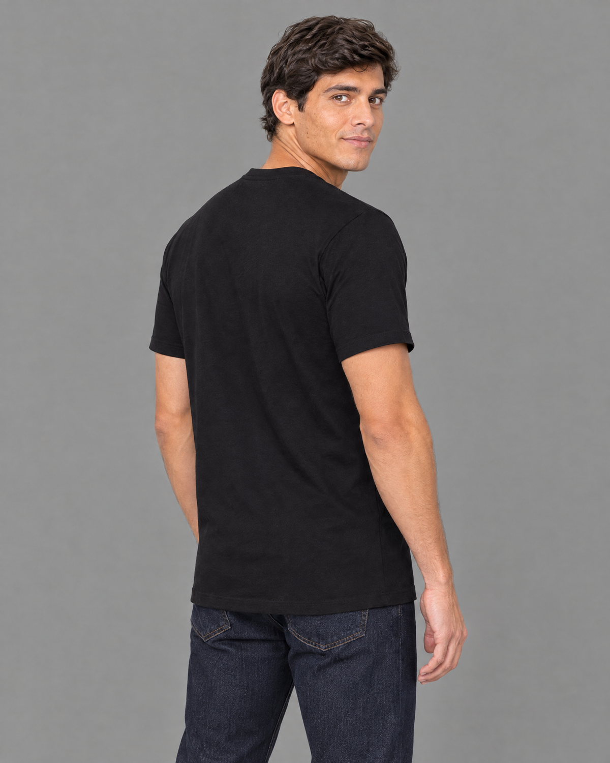 Playera "Penguin" de hombre con el logo bordado.