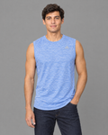 Playera deportiva Adidas azul con rayas para hombre