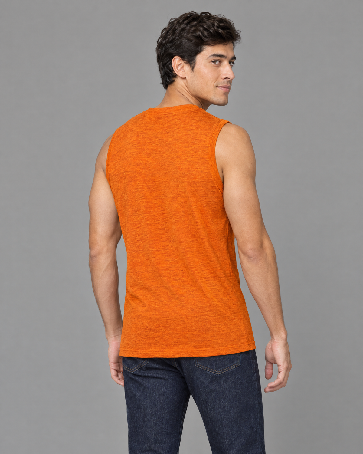 Playera deportiva Adidas anaranjada para hombre