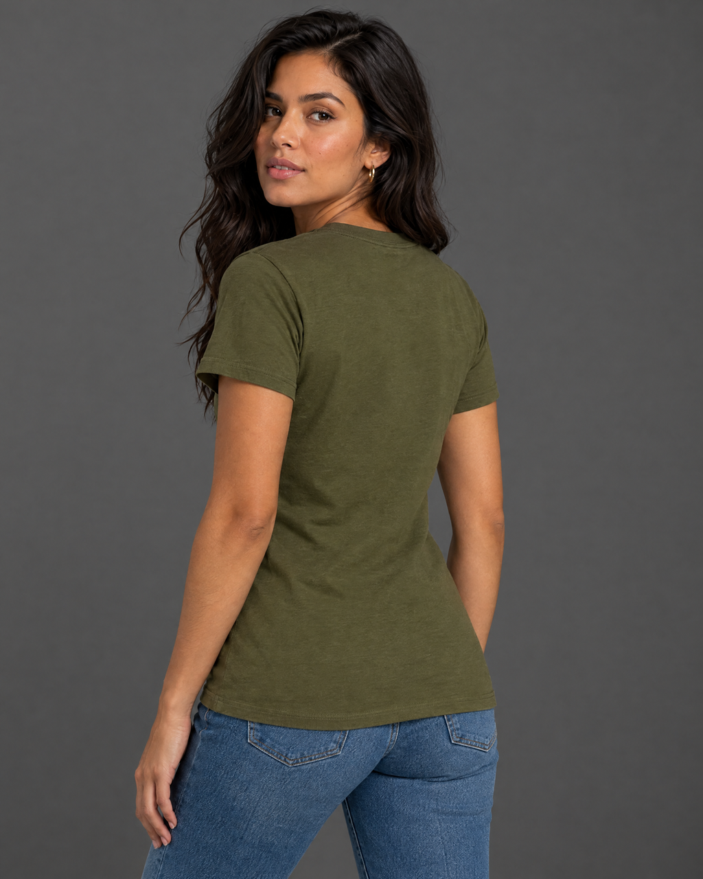 Blusa Guess verde olivo con diseño para mujer