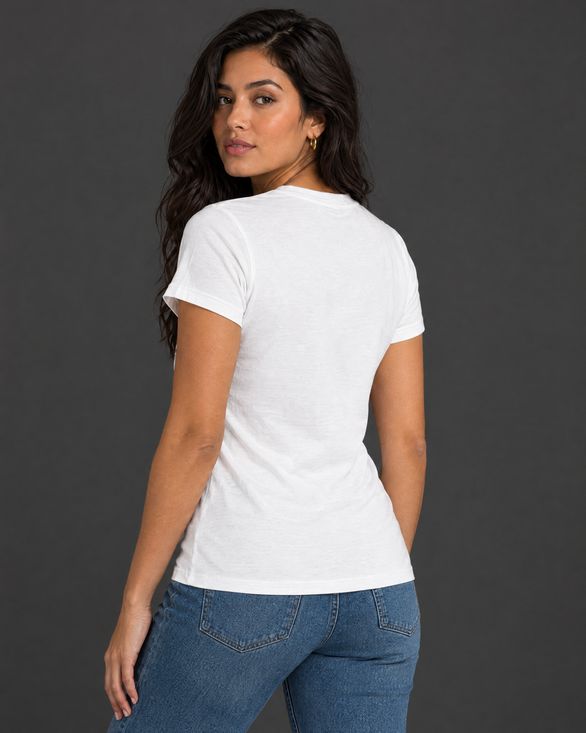 Blusa Guess blanca con diseño para mujer — modelo 1