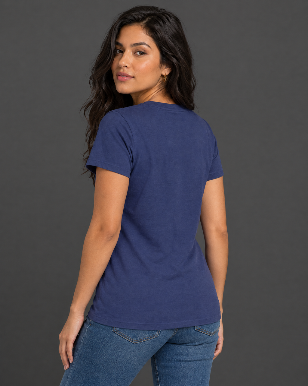 Blusa Guess azul marino con diseño para mujer — modelo 2