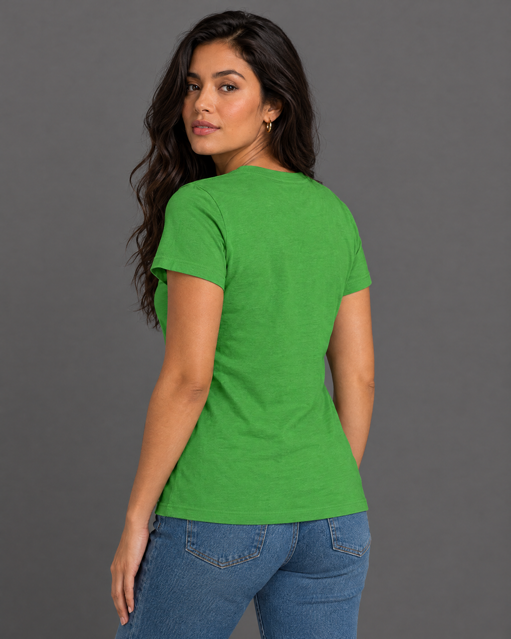 Blusa Guess verde con diseño para mujer — modelo 2