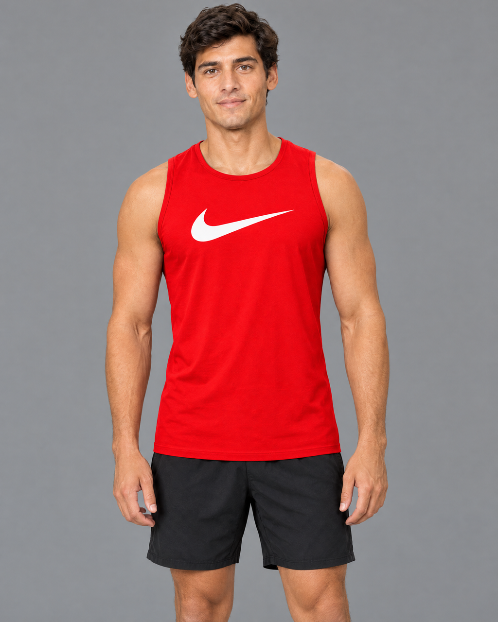 Playera deportiva Nike roja con diseño para hombre — modelo 2