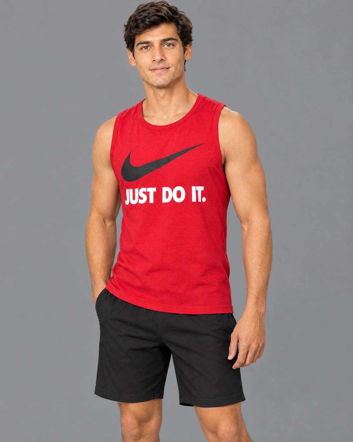 Playera deportiva Nike roja con diseño para hombre — modelo 3