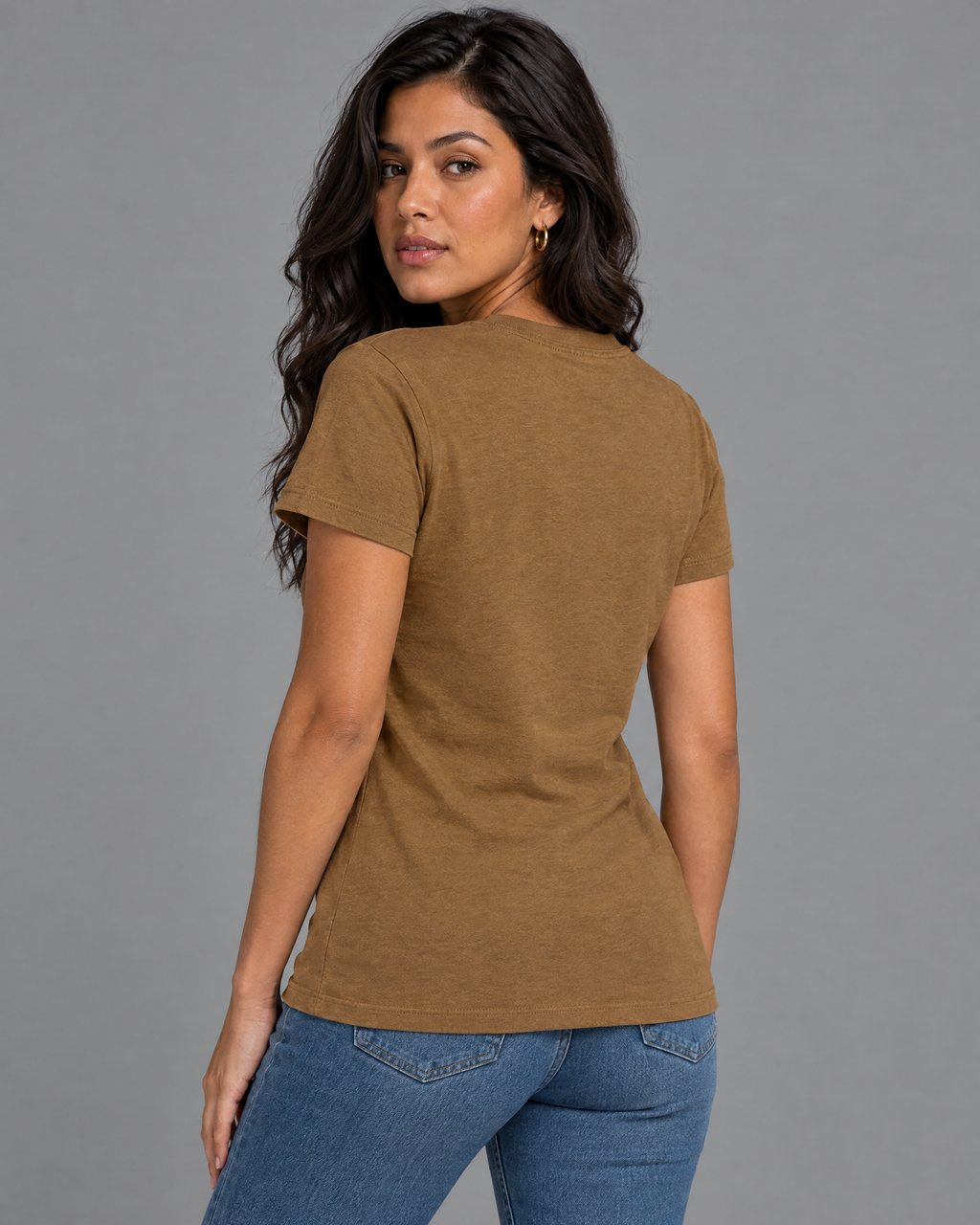 Blusa Guess café con diseño para mujer — modelo 2