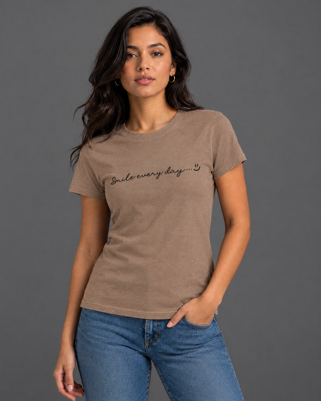 Blusa Guess café con diseño para mujer — modelo 1