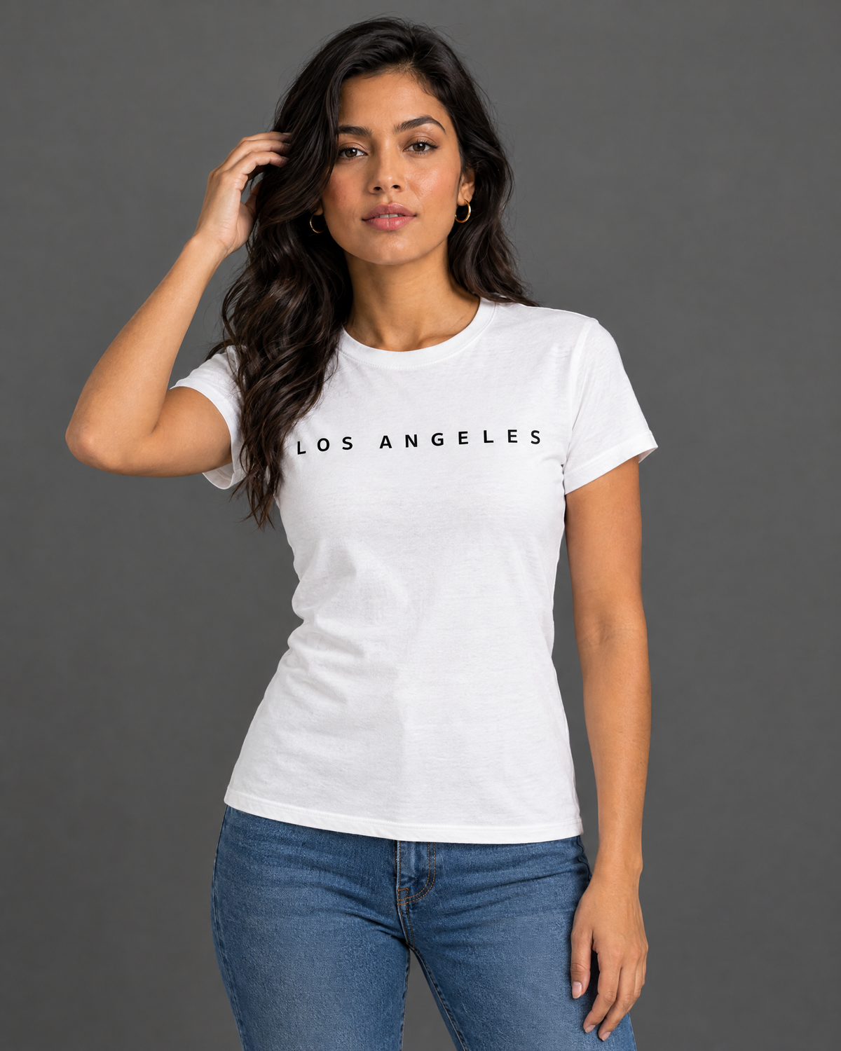 Blusa Guess blanca con diseño para mujer — modelo 3