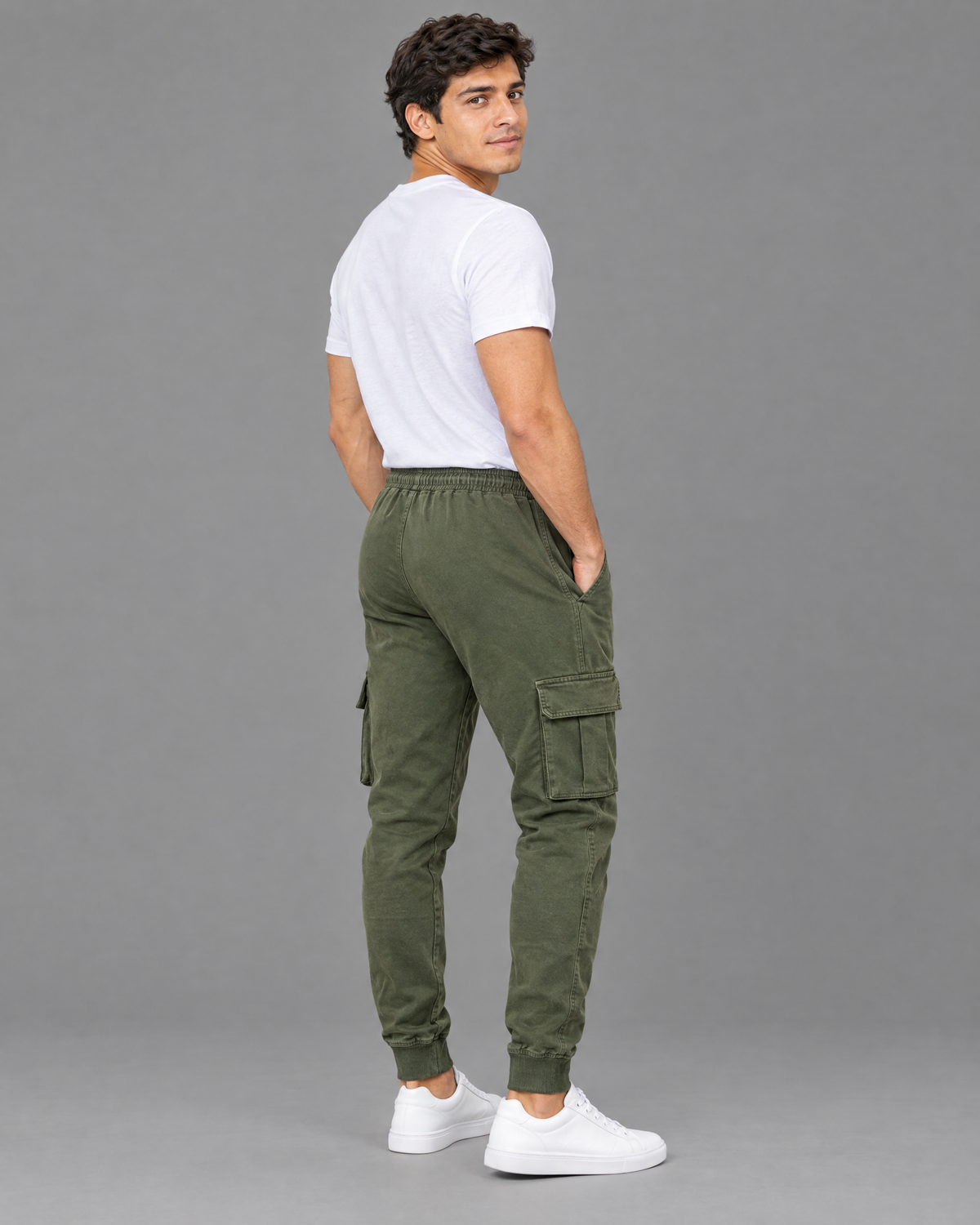 Pants Polo verde con logo bordado para hombre