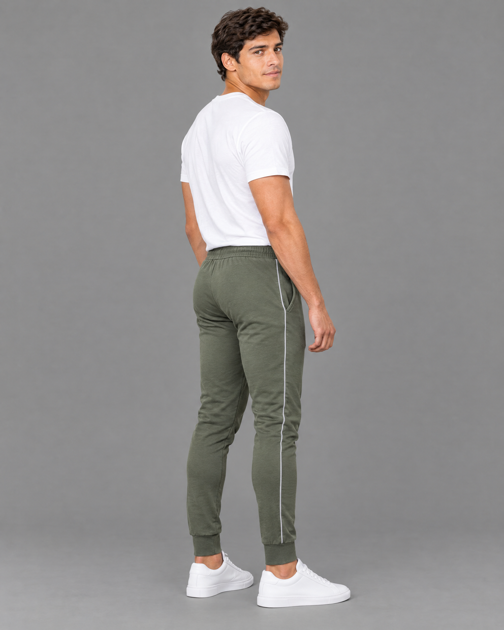 Pants Puma verdes para hombre