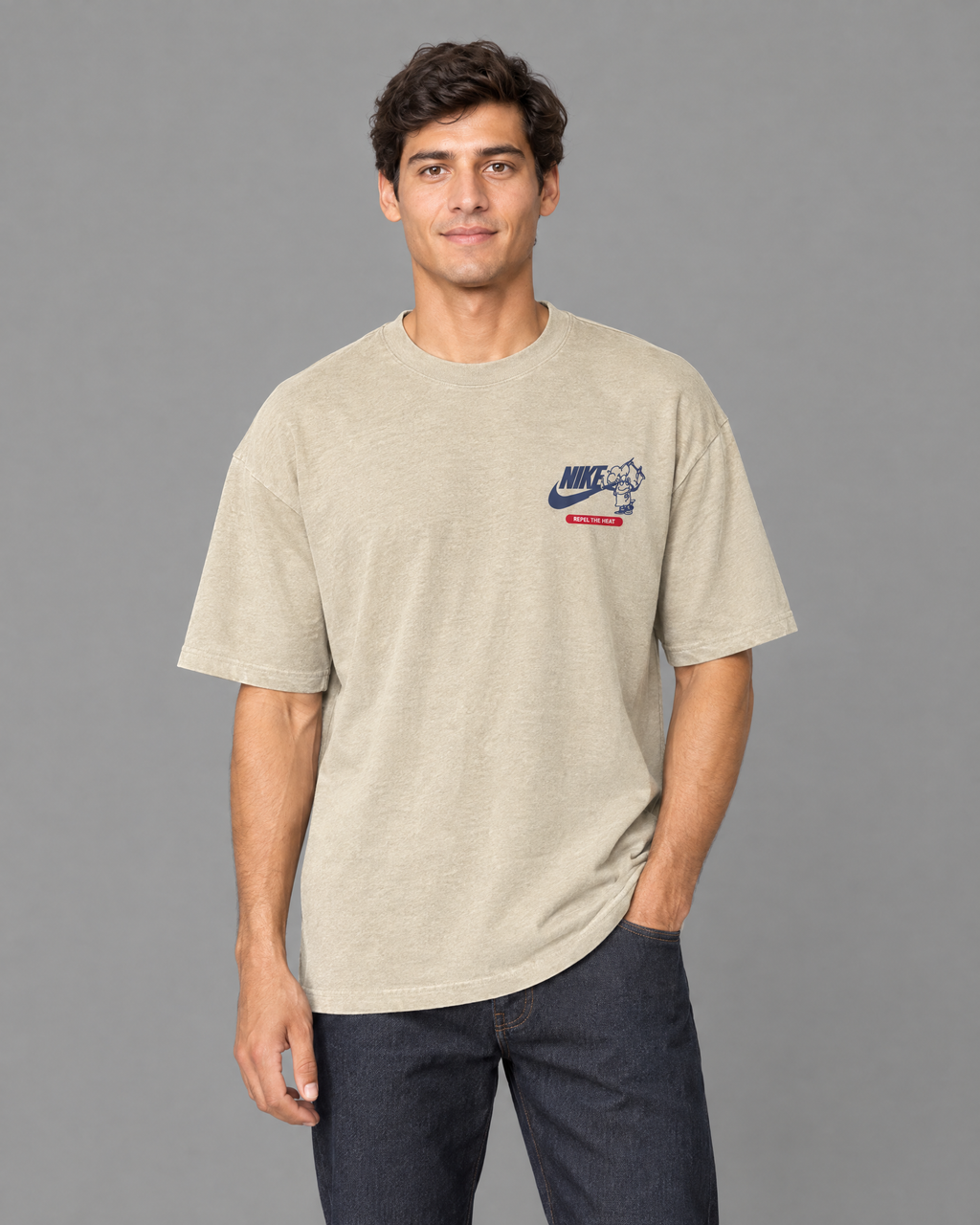 Playera oversized beige con diseño para hombre